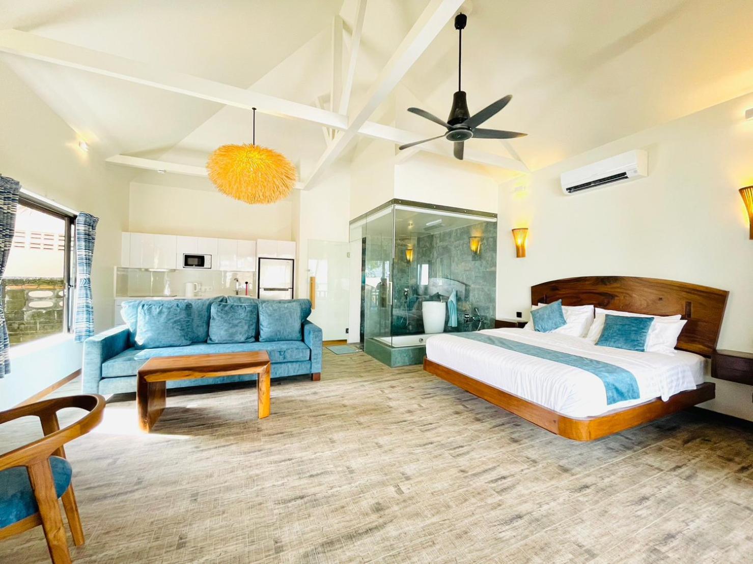 Absolute Beachfront Villas Baan Tai Habitación foto